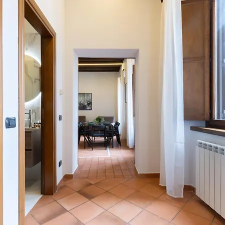 Elegant Prefetti Appartement