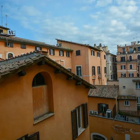 Daire Elegant Prefetti Roma