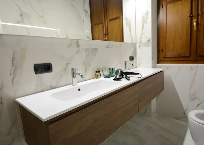 Elegant Prefetti Apartment